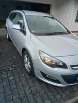 Opel Astra Sports Tourer 1.4 T ecoF Edition 103 S... - Opel mit Benzin-Antrieb: Kombi, E10