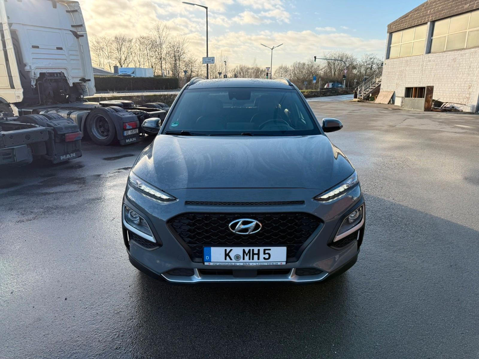 Hyundai Kona Advantage + Hybrid 2WD