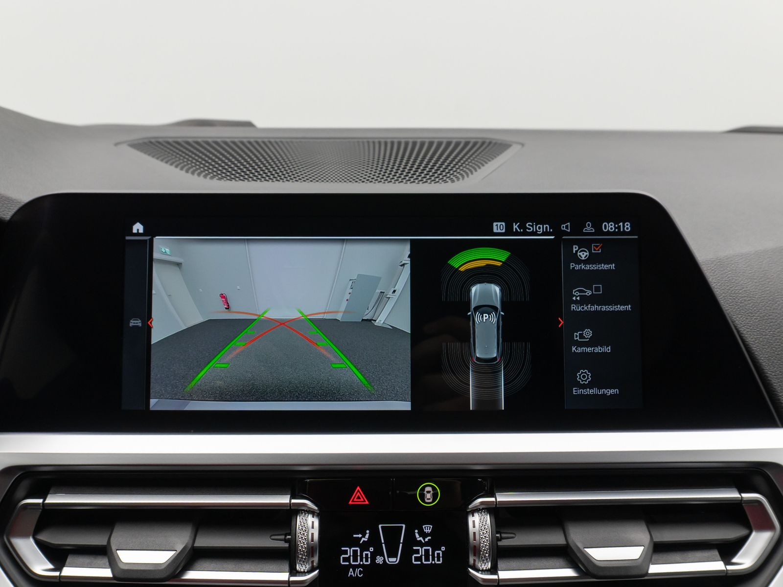 Fahrzeugabbildung BMW 330d xD Sport Line Kamera Lenkrhzg HUD DAB H/K