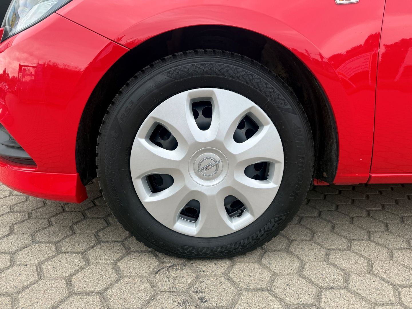 Fahrzeugabbildung Opel Corsa E Edition SHZ+LHZ+PDC