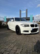 BMW 123d Coupé - - BMW 123 mit Panoramadach