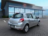 Renault Clio III Dynamique (Tüv und Service Neu) - Renault aus 2011