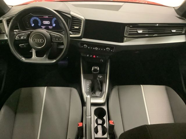 A1 citycarver 30 TFSI S tronic,Kamera,LED,PDC Pl