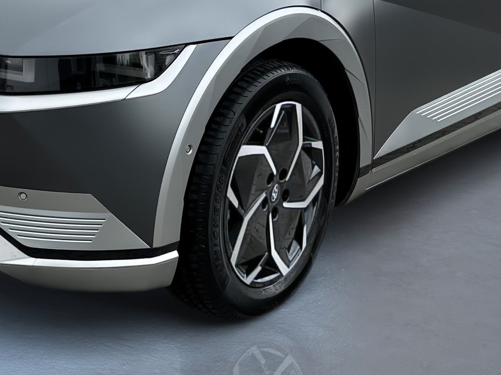 Fahrzeugabbildung Hyundai IONIQ 5 Ioniq 5 Uniq Elektro 4WD