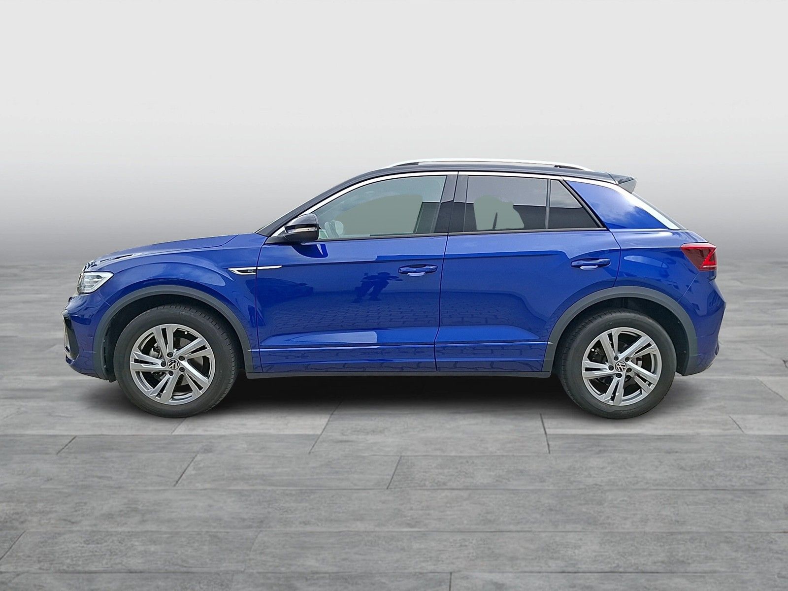 Fahrzeugabbildung Volkswagen T-Roc TSI R-Line DSG Matrix Navi AID ACC Park-As