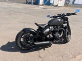 Triumph Bobber Black Custom - Triumph Motorräder in Frankfurt