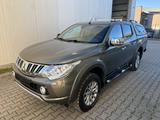 Mitsubishi L200 Top Doppelkabine 4WD.Leder.PDC.AHK.SHZ - Mitsubishi L200 Gebrauchtwagen in Berlin