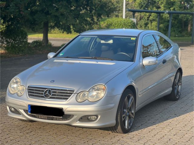 Mercedes-Benz CLC 220 CDI Sportpaket