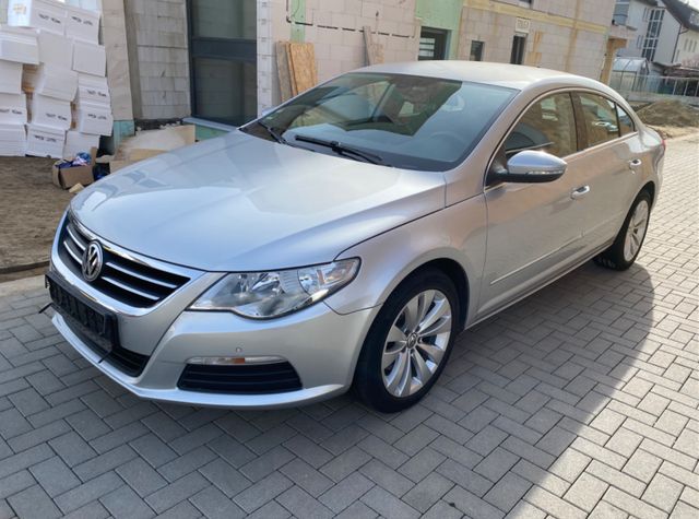 Volkswagen Passat CC 2.0 TSI DSG Klimaautomatik/PDC/SHZ