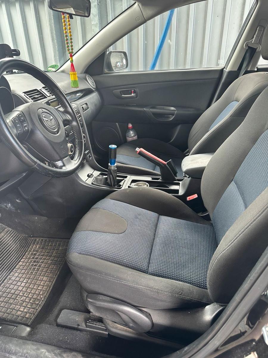 Mazda 3 2004 — photo 6