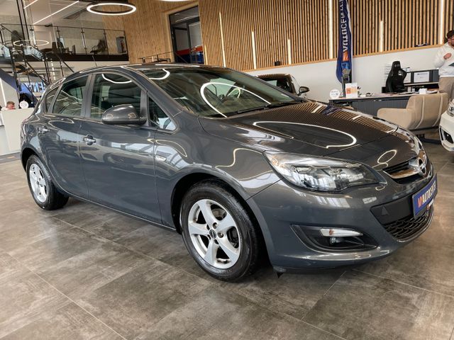 MYAUTOCENTER – Gebraucht- und Jahreswagen mit Werkstattservice in Pfaffenhofen Opel Astra J Lim. 5-trg. Selection *Klima*Navi*SHZ*