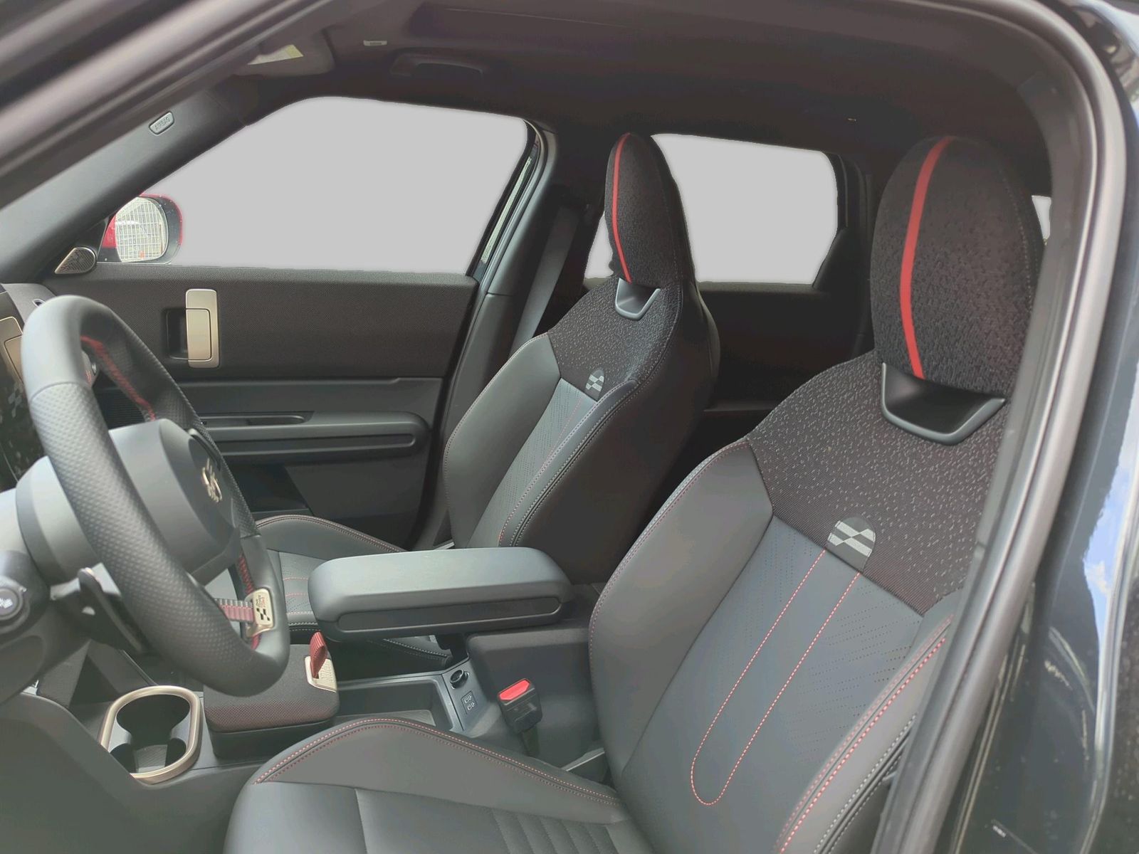 MINI John Cooper Works Countryman - Bild 11