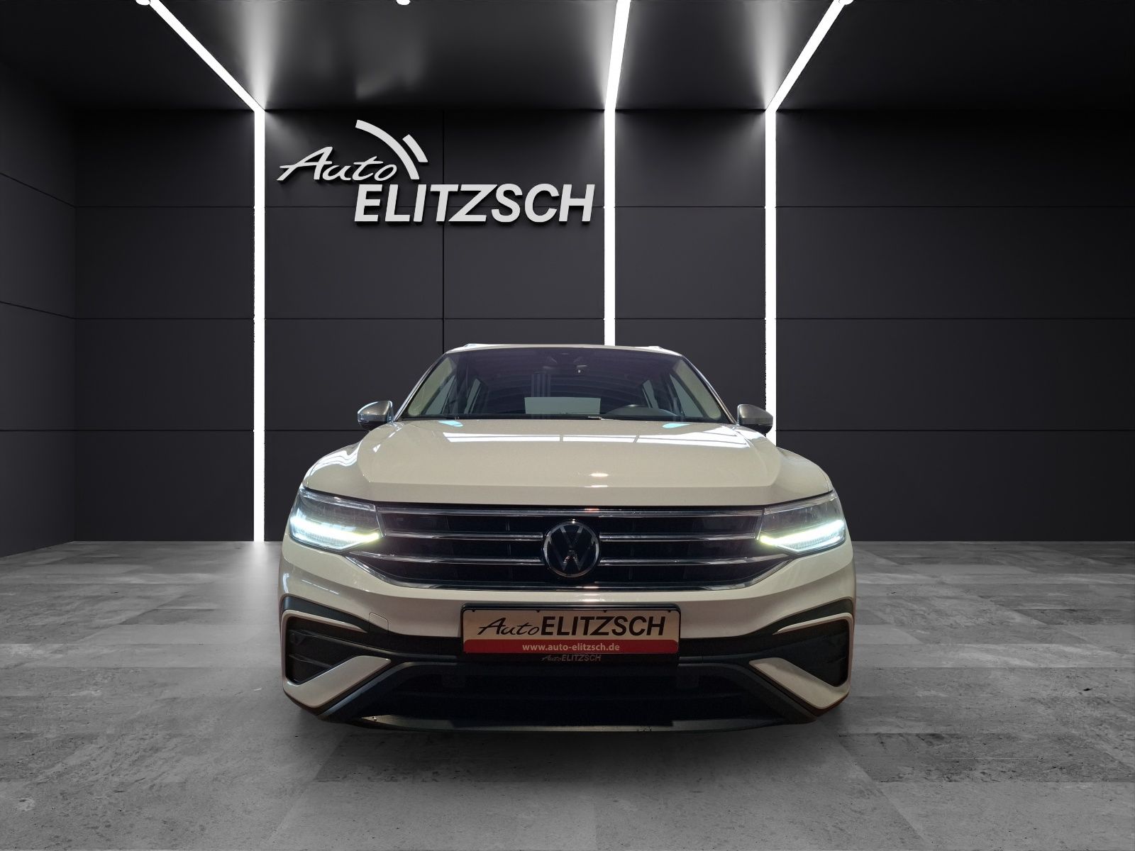 Fahrzeugabbildung Volkswagen Tiguan Allspace TSI Life LED APP AID ACC PDC SH