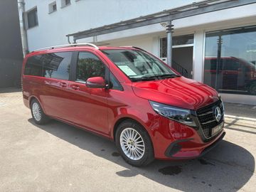 Mercedes V 220 - 5