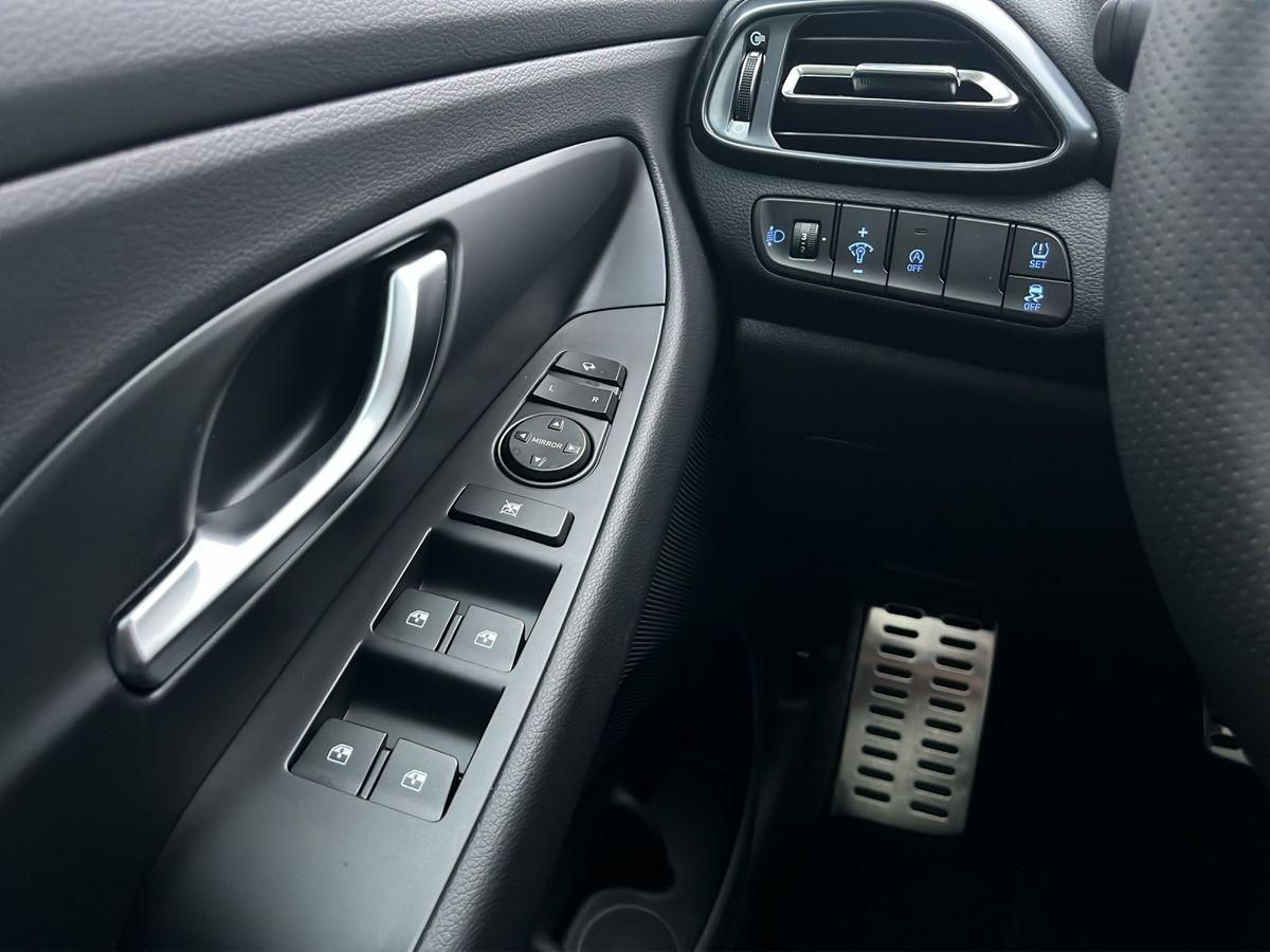 Hyundai i30 – Bild 17