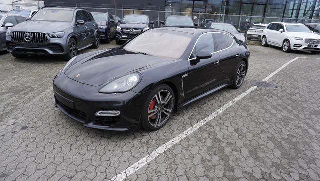 Porsche Panamera Turbo S Luft, Max Voll, Grosse Service