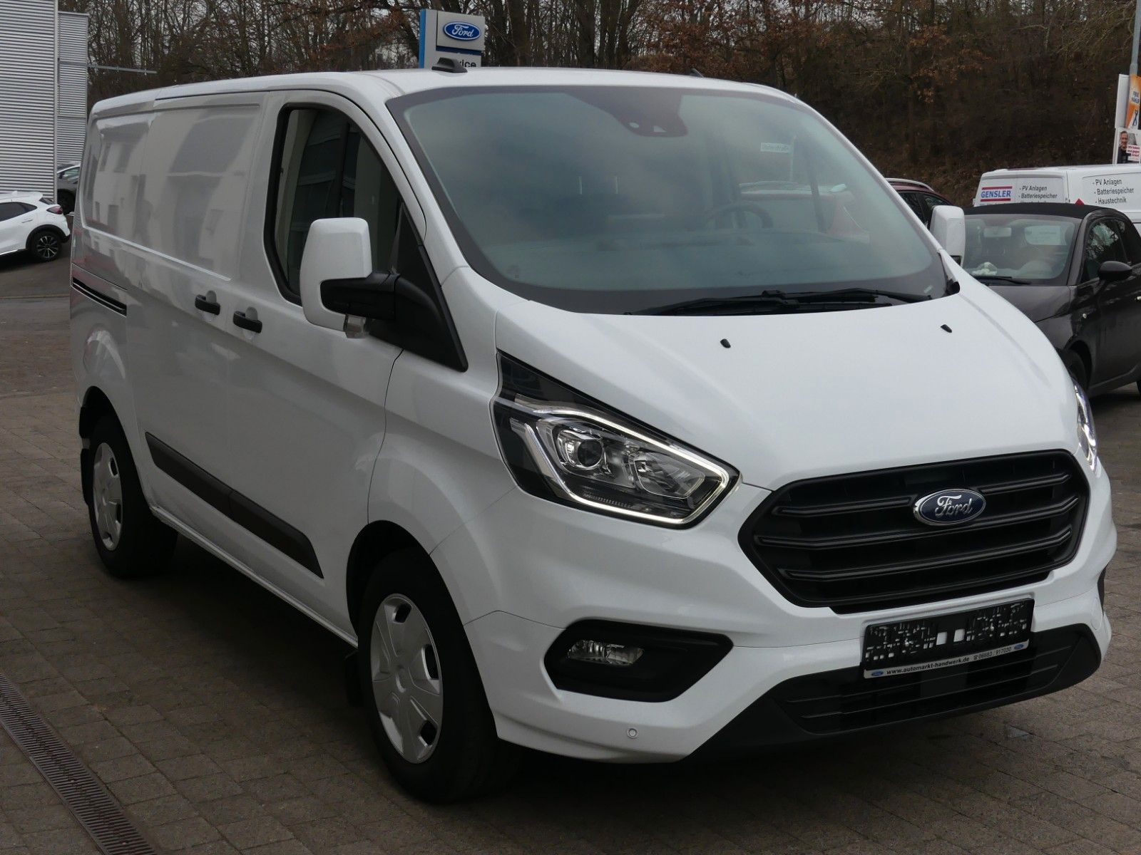 Fahrzeugabbildung Ford Transit Custom Kasten 300 L1 Trend*BLIS*Kamera