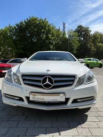 Mercedes E 250 - 3