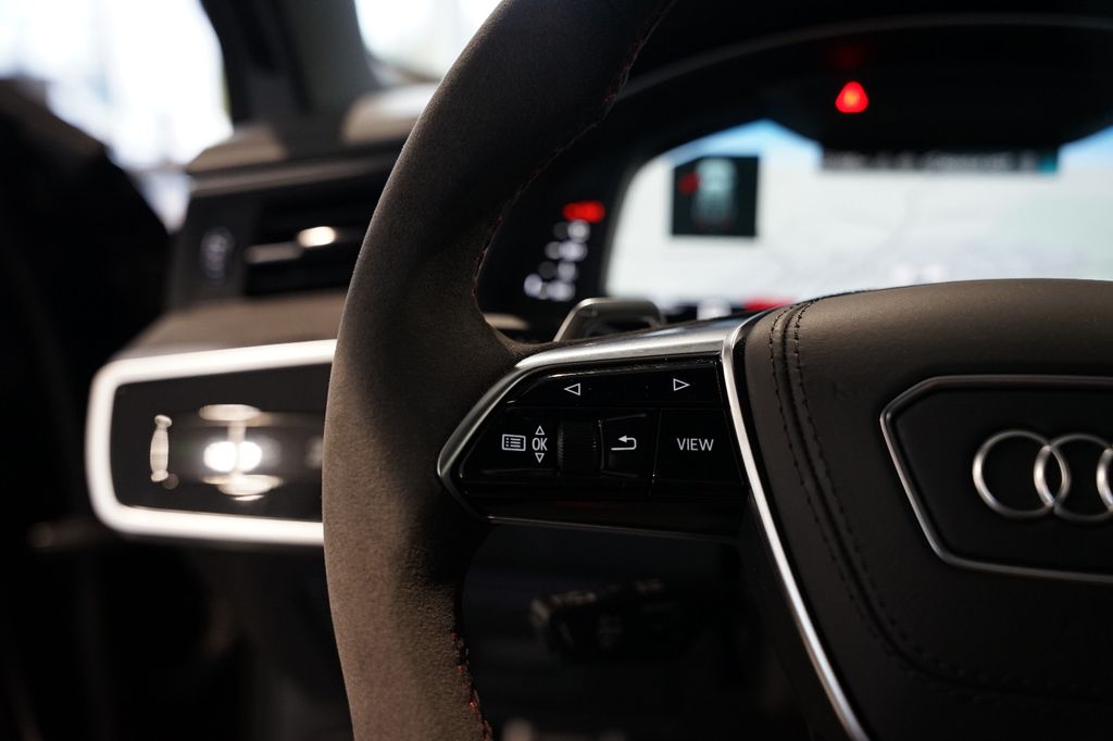 AUDI RS6 performance | RS-Designpaket+ | Pano | HuD AUDI RS6 performance | RS-Designpaket+ | Pano | HuD