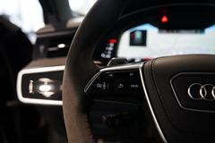 AUDI RS6 performance | RS-Designpaket+ | Pano | HuD AUDI RS6 performance | RS-Designpaket+ | Pano | HuD
