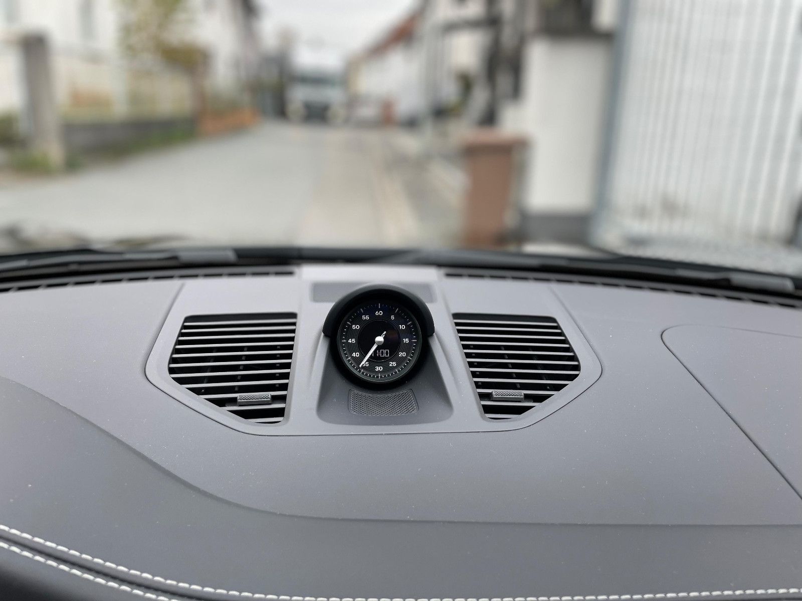 Fahrzeugabbildung Porsche 992 911 Carrera Coupé Facelift |Bose|Pano|PASM|