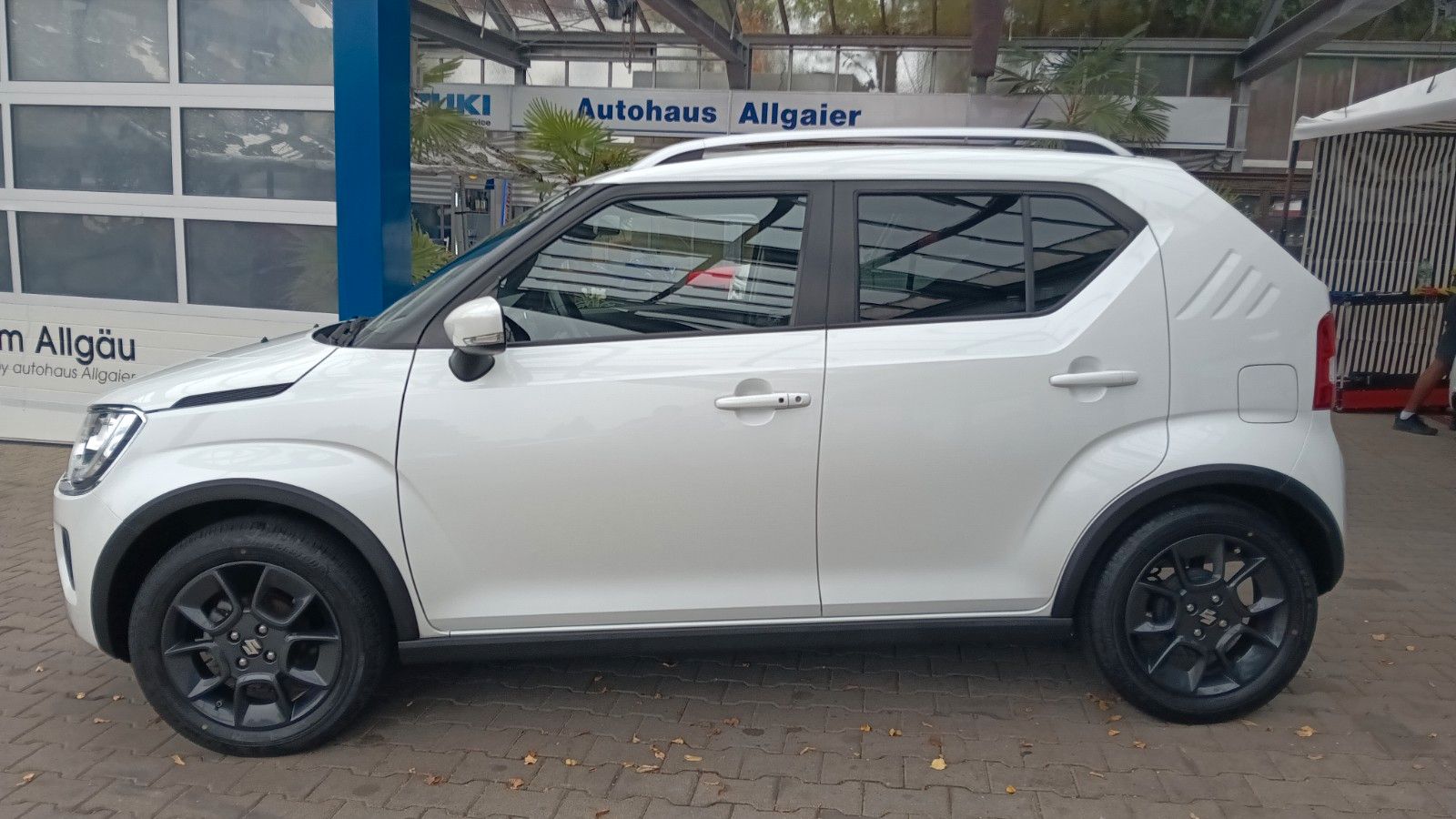 Suzuki Ignis 1.2 DUALJET HYBRID 4x2 Comfort+ imagem 2