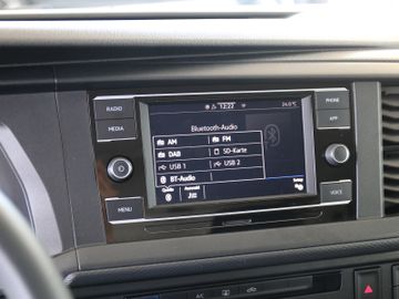 Volkswagen T6.1 Transporter DSG 9SITZER 2x KLIMA APP TEL
