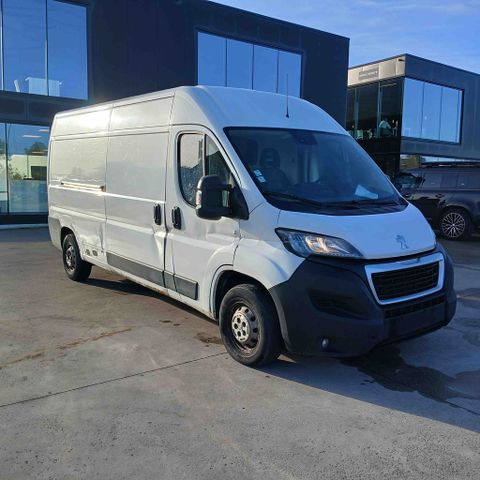 Peugeot Boxer Kasten Hochraum 335 L3H2 Asphalt BlueHDi 1