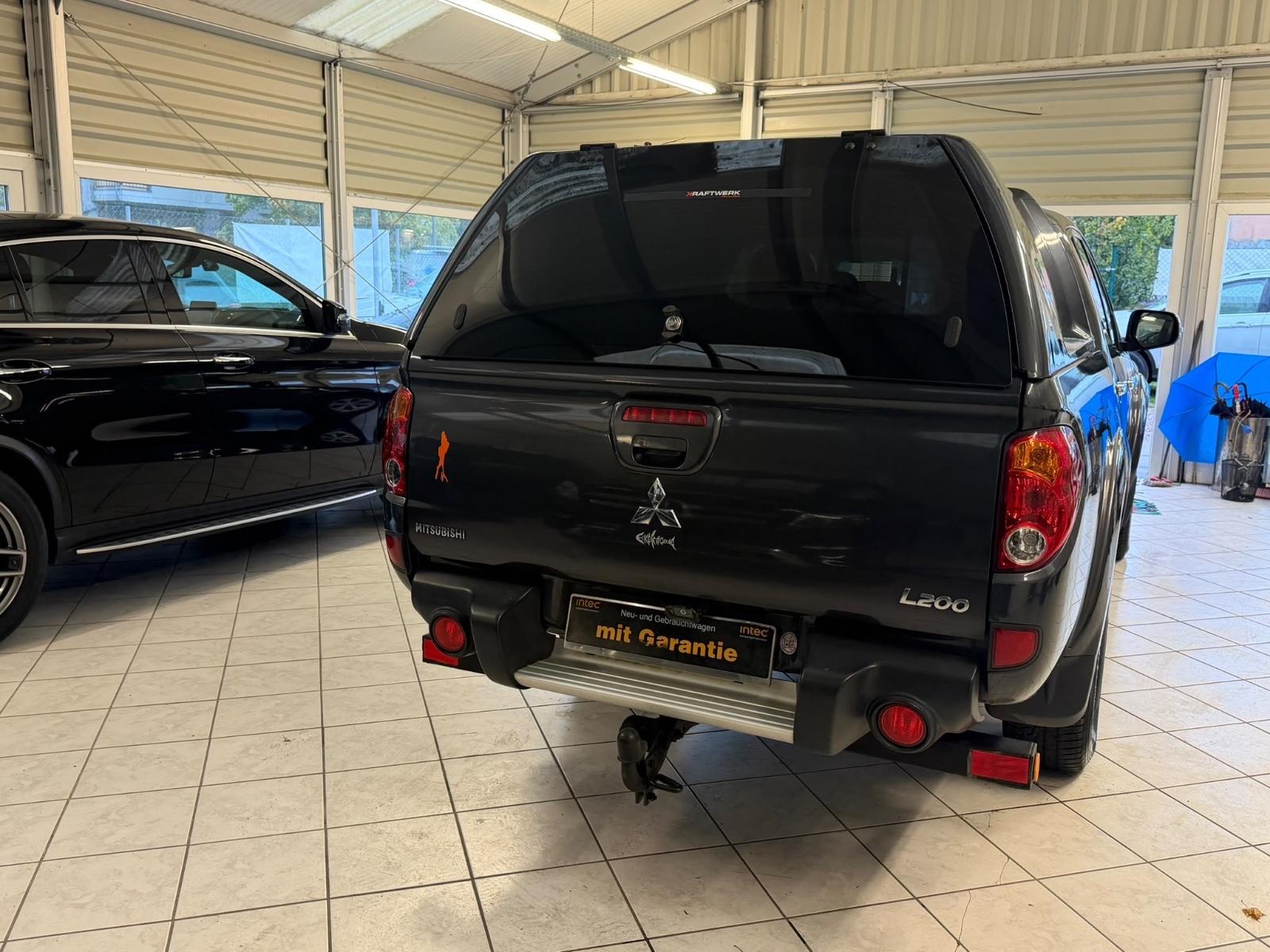 Mitsubishi L200 2.5 DI-D Edition 20 Double Cab | 178 ch | BVM | Cuir | GPS | Hard-top | Attelage | Xénon