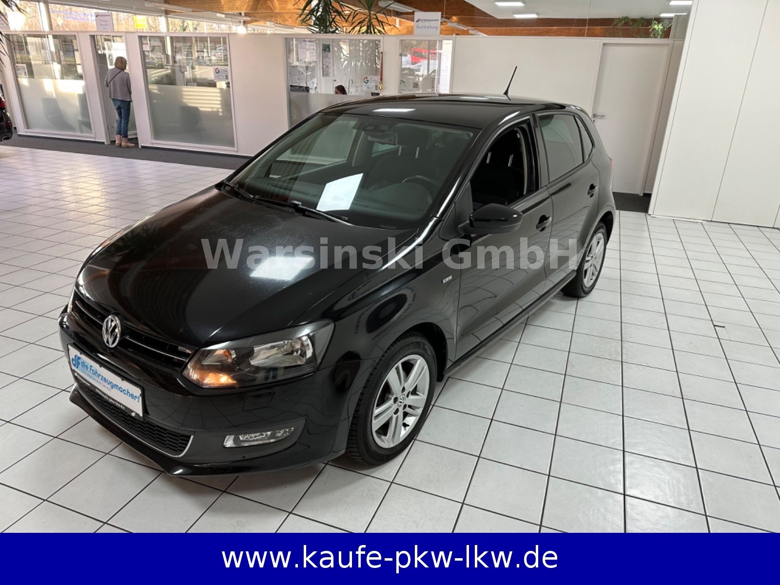 Fahrzeugabbildung Volkswagen Polo V Life*KLIMA*PDC*ZV*Tempomat*SHZ*