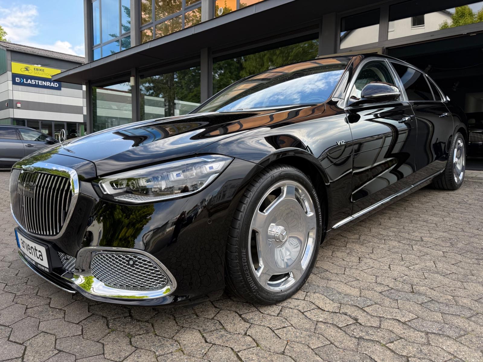 Mercedes-Benz MAYBACH|MY26|HIGH-END INT|HINTERACHS|VOLL
