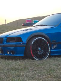 BMW 320 - 5