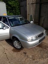 Ford Fiesta Ghia - Ford Fiesta aus 1997