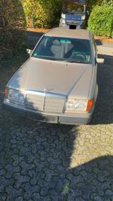 Mercedes-Benz Mercedes Benz W124 E 200D - gebrauchte Mercedes-Benz E 200 aus dem Jahr 1992