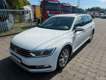 Volkswagen Passat Variant - 2