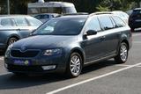 Skoda Octavia Combi Style 2.0 TDI AHK SHZ TEMPOMAT - Skoda Octavia mit Diesel-Antrieb: Style