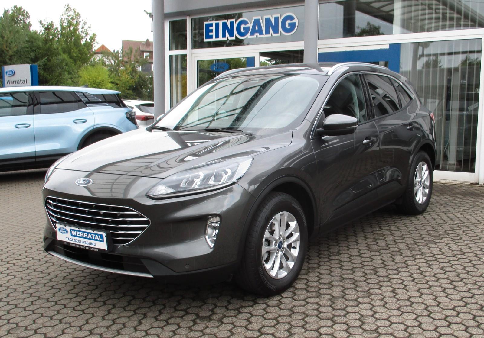 Ford Kuga Hybrid Titanium 4x4 / Navi / Kamera / LED