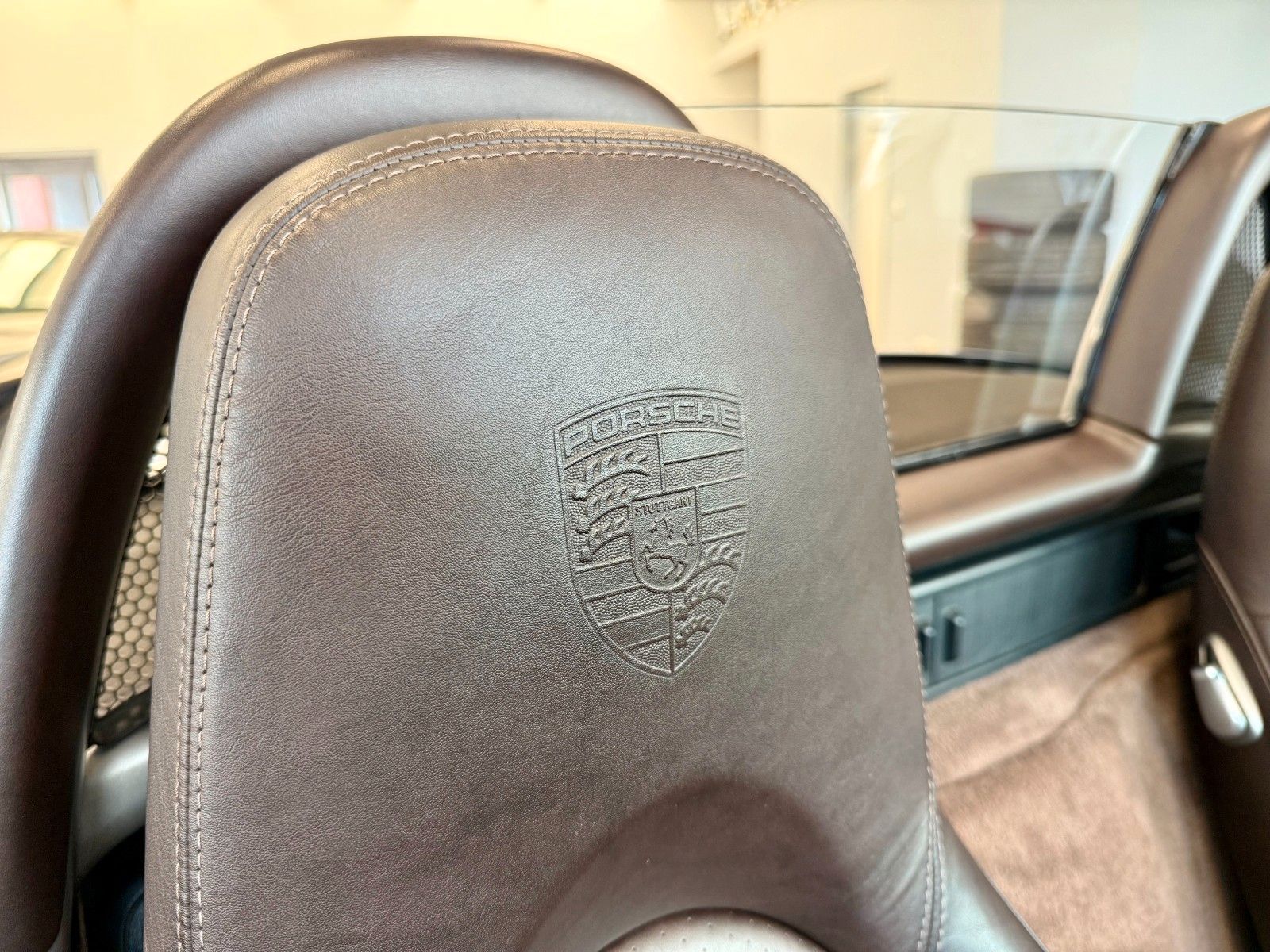 Fahrzeugabbildung Porsche Boxster Xenon/PCM-Navi/18Zoll/Vollleder/BRD