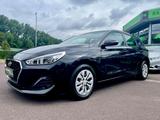 Hyundai i30 cw Select -NAVI-PDC-TEMPOMAT-2.HAND!!! - Hyundai i30 in Magdeburg