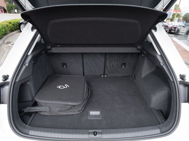 Q3 45 TFSI e RFK+NAVI+STANDKLIMA