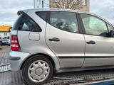 Mercedes-Benz Mercedes A140 Schaltgetriebe 151000 km  1,... - Mercedes-Benz A 140 in Hamburg