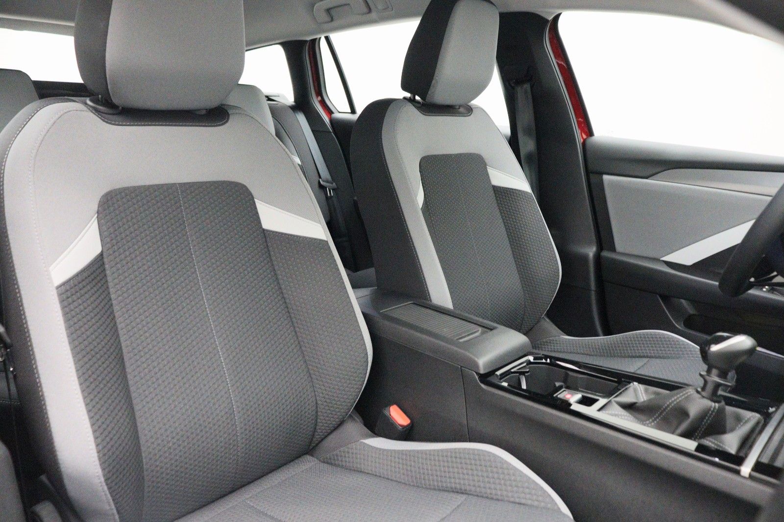 Fahrzeugabbildung Opel Astra L Sports Tourer 1.2 Enjoy