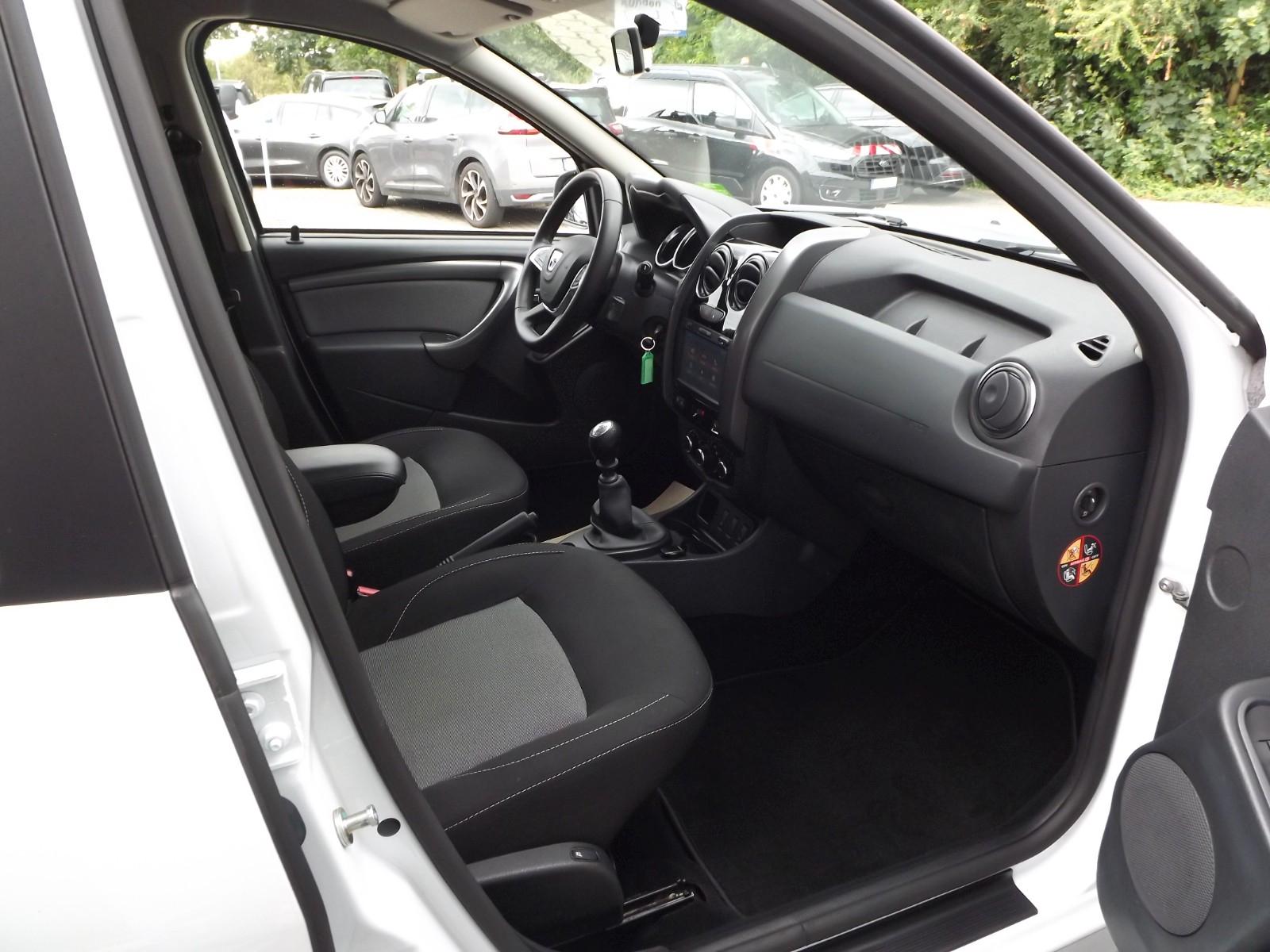 Dacia Duster Black Shadow 4x2*Klima*SHZ*Kam*Allwetter*