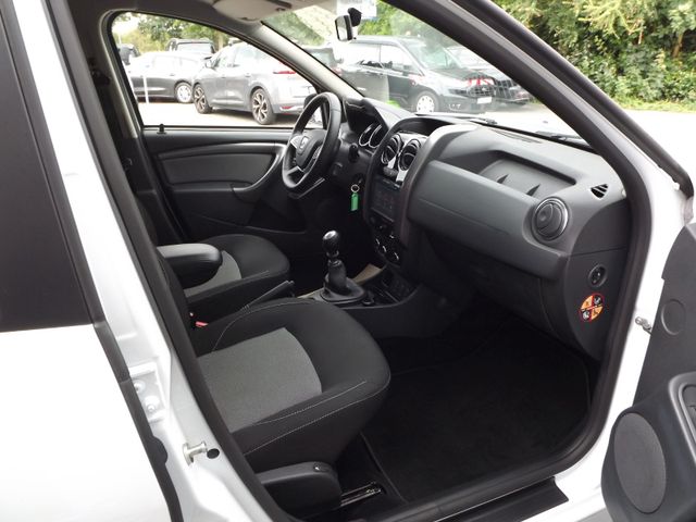 Duster Black Shadow 4x2*Klima*SHZ*Kam*Allwetter*