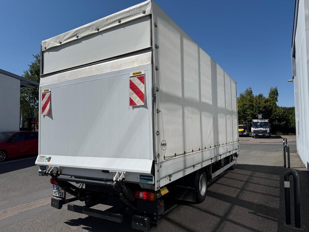 Fahrzeugabbildung FUSO CANTER 7C18 AMT 4x2 Pritsche Plane Ladebordw.