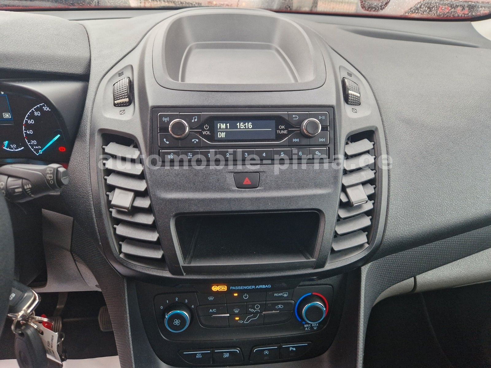 Transit Connect 220 Kombi 1.5D wenig KM+PDC/6-G