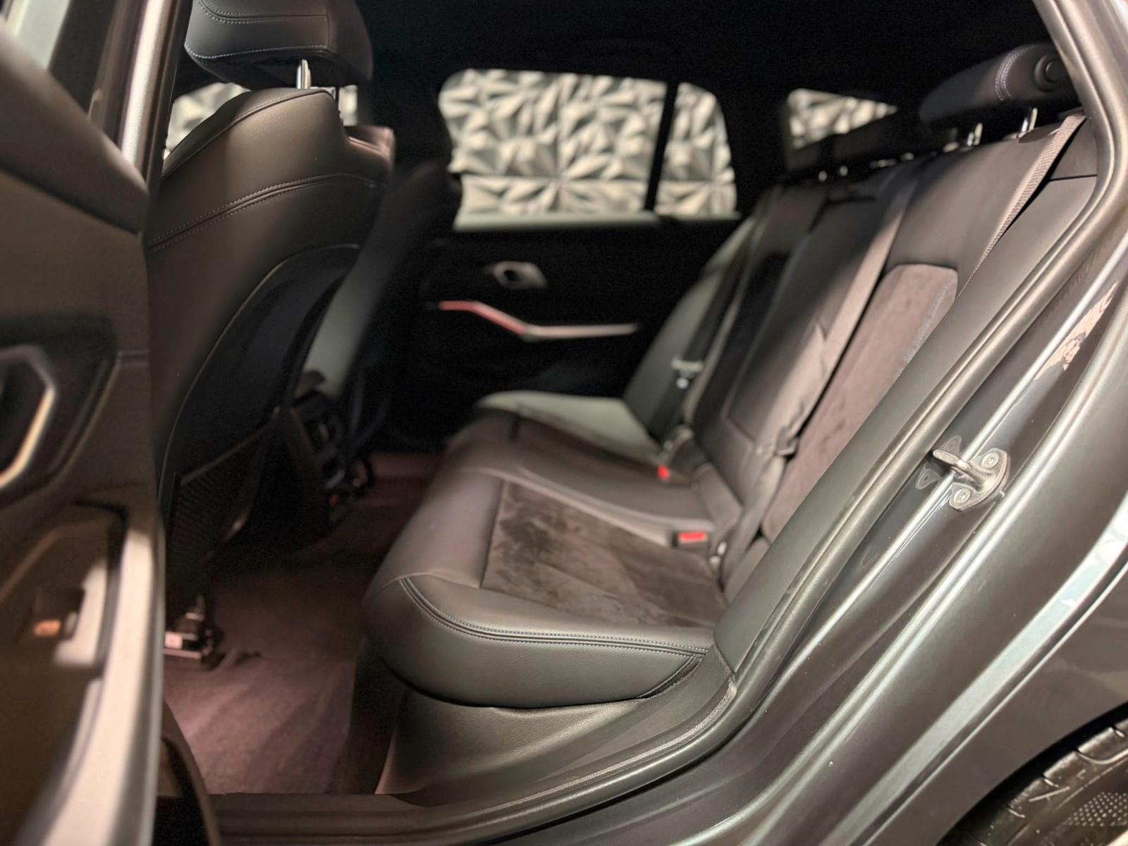 BMW 330i Touring M-Paket