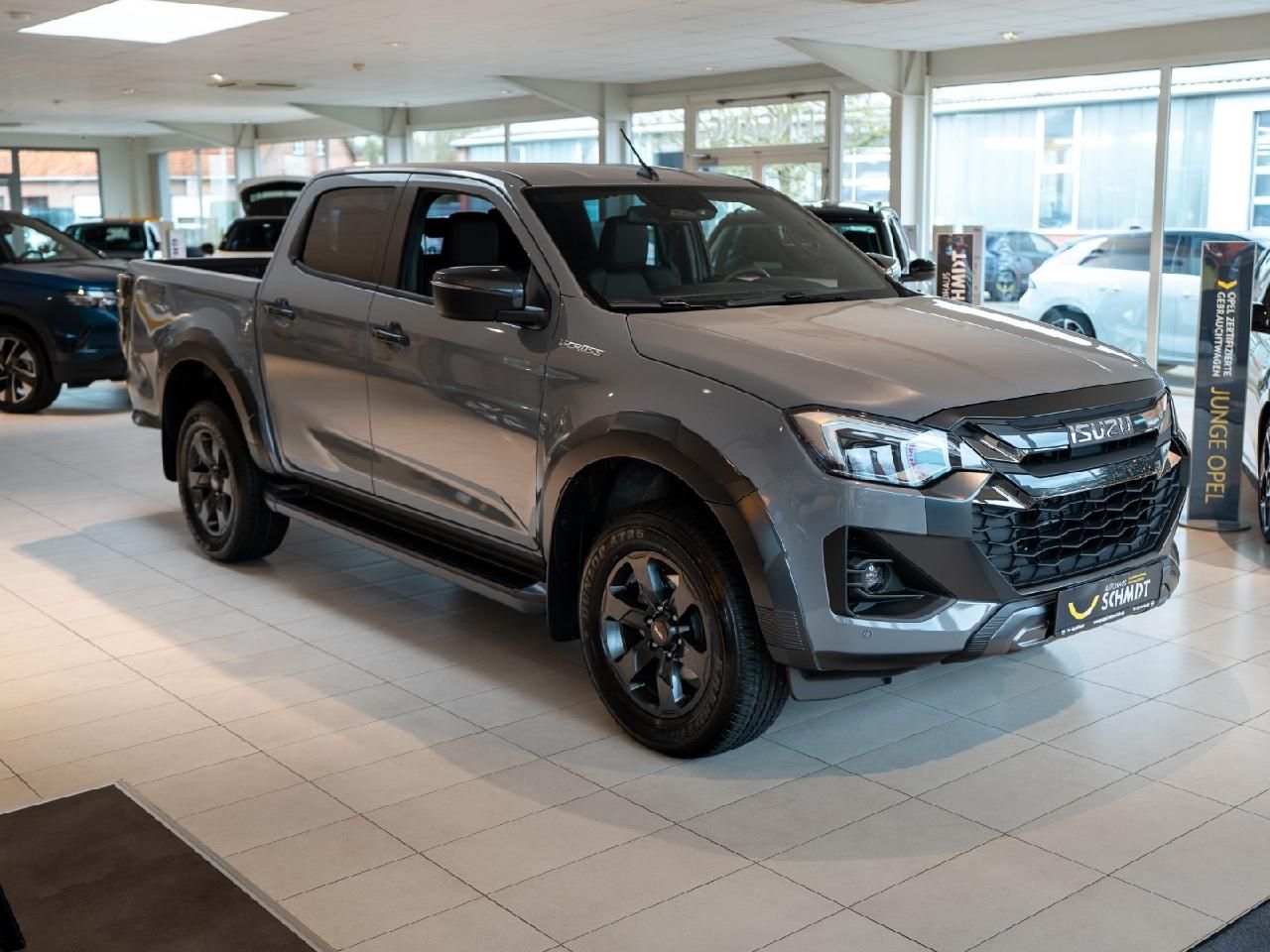 Fahrzeugabbildung Isuzu D-Max Double Cab 4WD V-CROSS