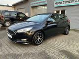 Ford Focus Focus 2.0 Automatik - Ford Focus mit Benzin-Antrieb: Limousine, 2.0