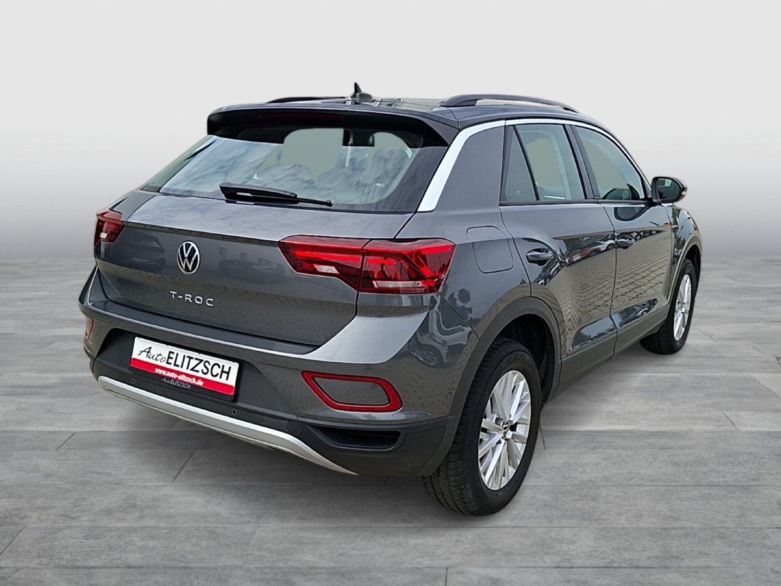 Fahrzeugabbildung Volkswagen T-Roc TSI Life DSG LEDplus CarPlay AID ACC Park-